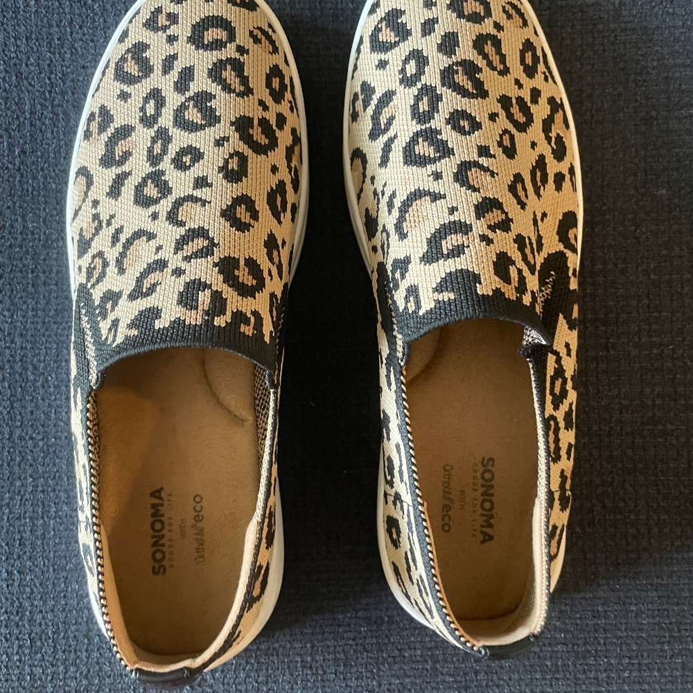 Cheetah print flats